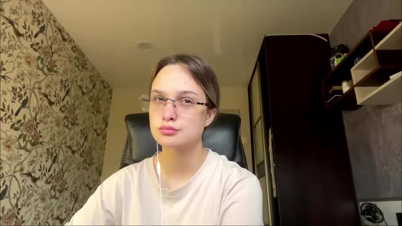 AnnaHoupt Live Sex September 15, 2026