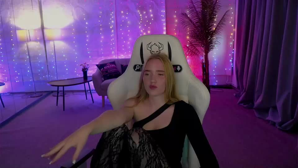 sweetdesiree_ Live Sex September 15, 2026