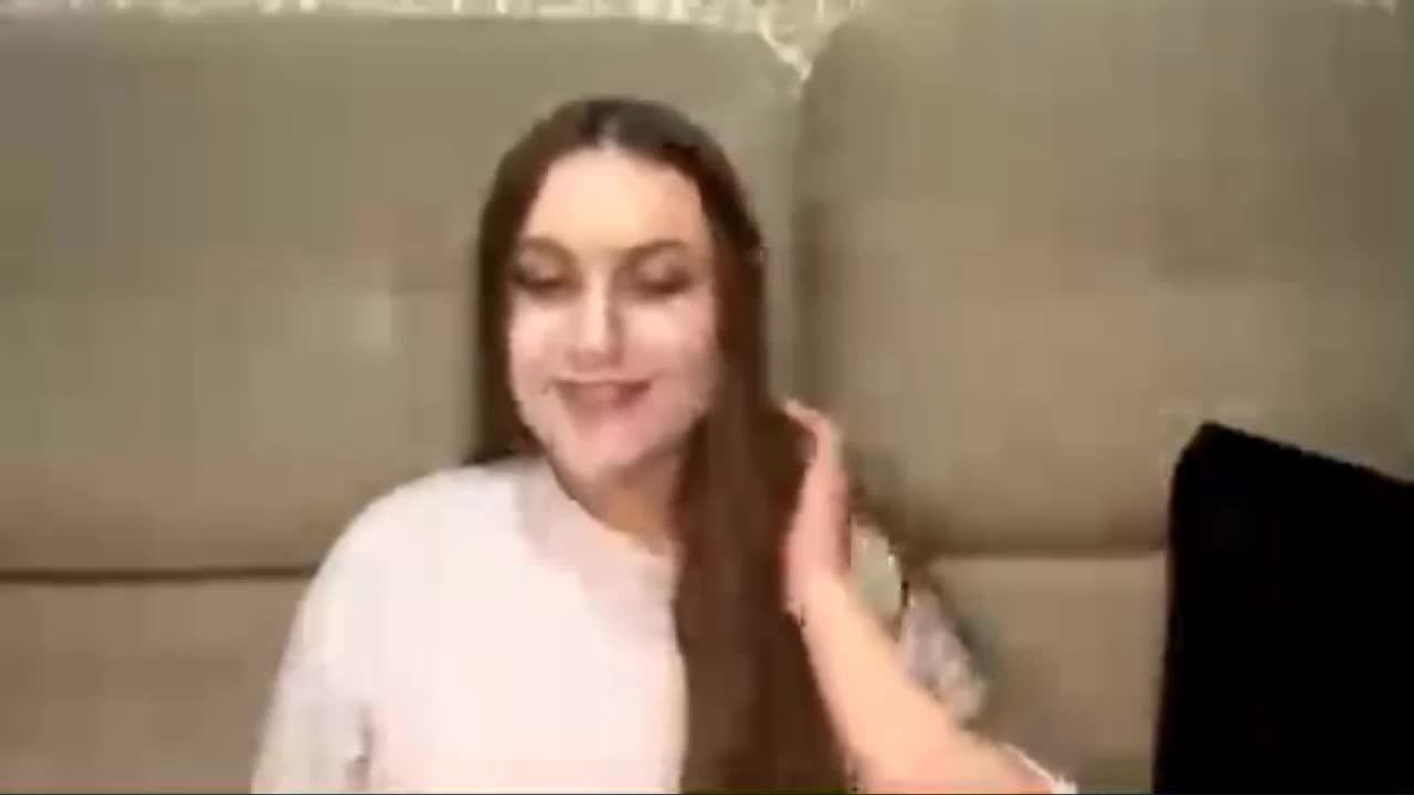 EmelineVayda Live Sex September 15, 2026