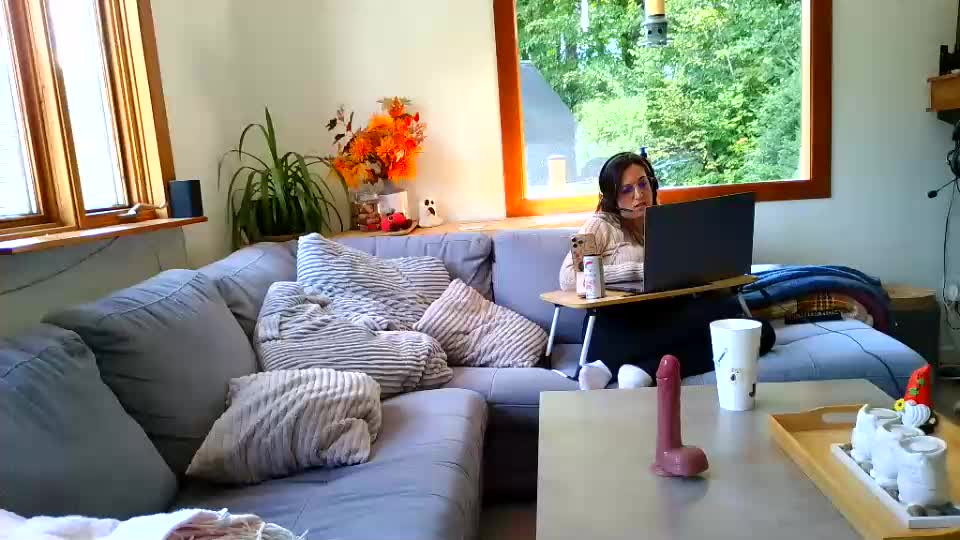 emyxxl Live Sex September 15, 2026
