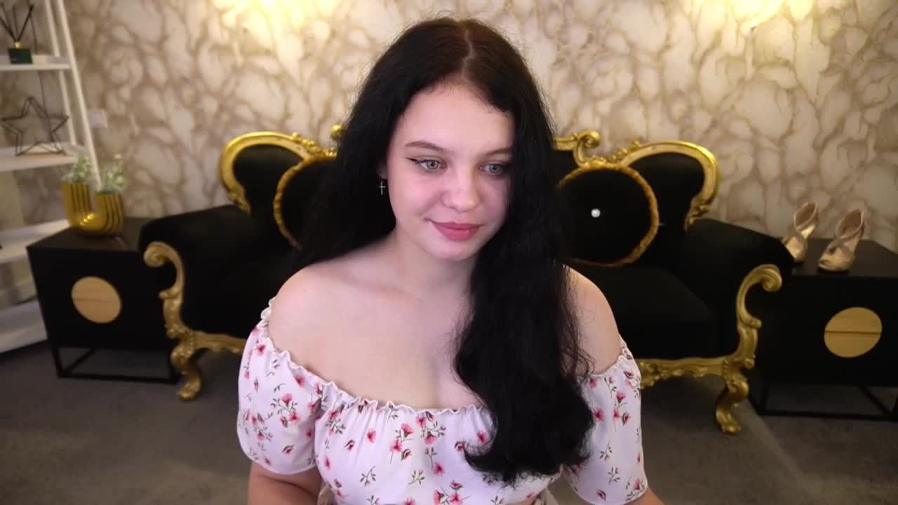 SnowWhiti Live Sex September 15, 2026