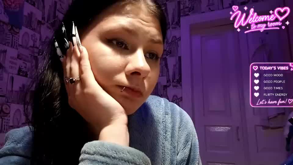 feleciacuzzo Live Sex September 15, 2026