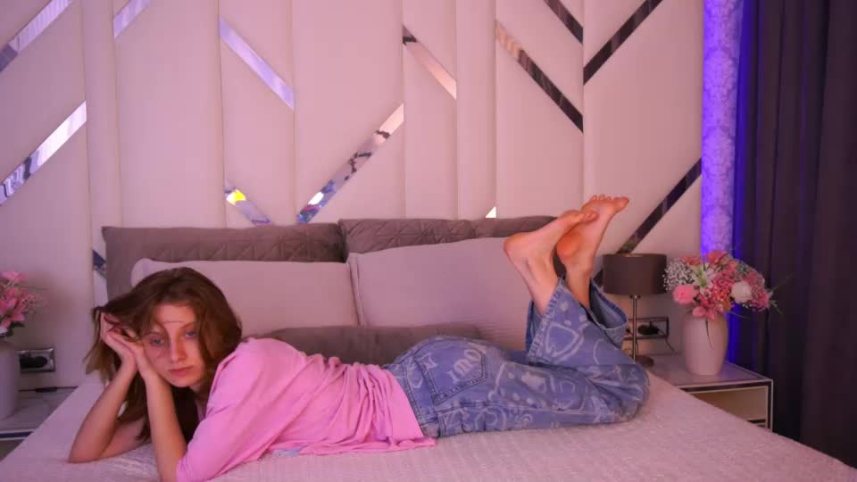 cuteefoxy Live Sex September 15, 2026