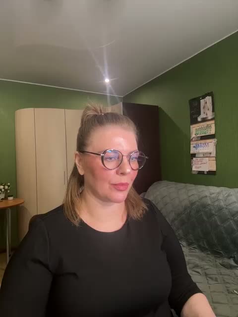 Veronika_Gold Live Sex September 15, 2026
