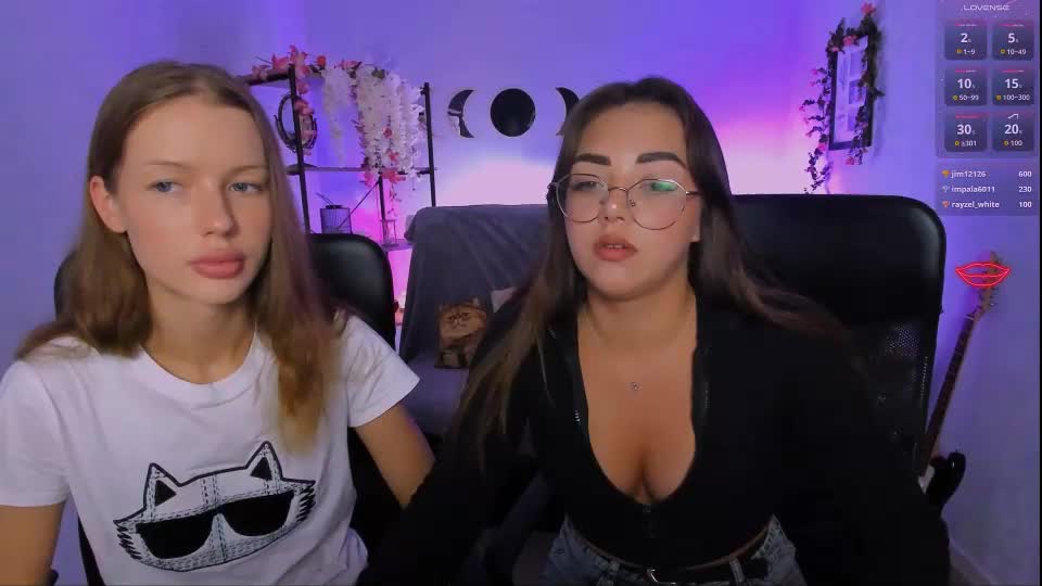 kiki_swan Live Sex September 15, 2026