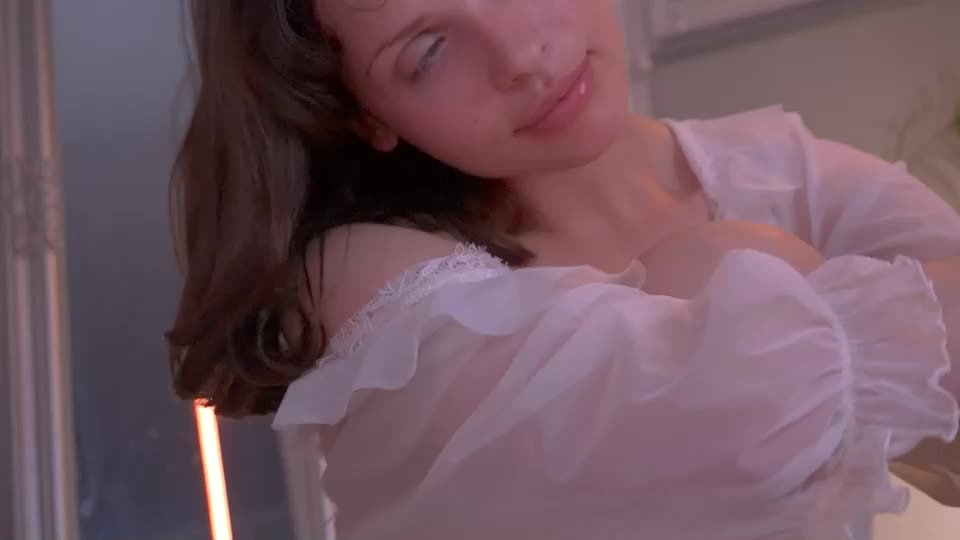 divine_lights Live Sex September 15, 2026