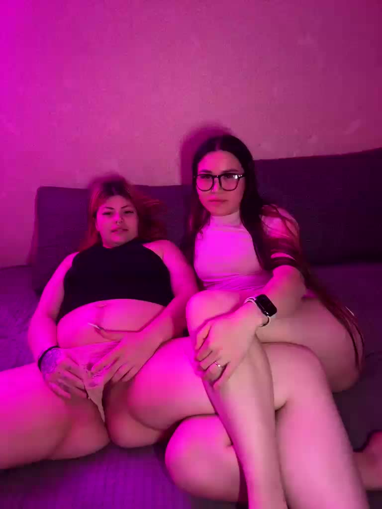 TheFoxAlissha Live Sex September 15, 2026