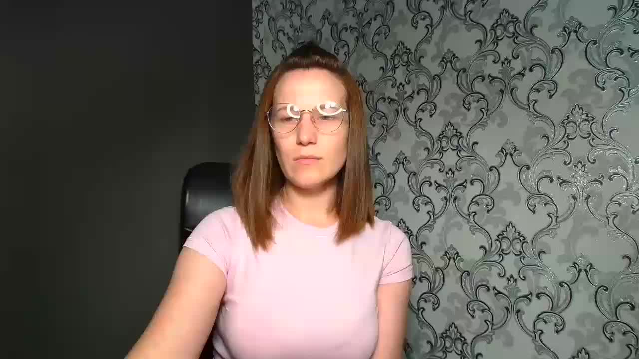 BellaKisss1 Live Sex September 15, 2026