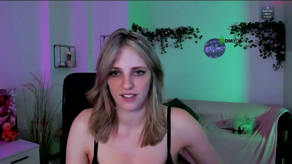 emma_bless_ Live Sex September 15, 2026