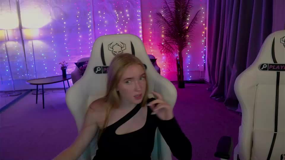 sweetdesiree_ Live Sex September 15, 2026
