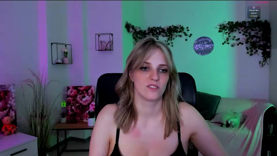 emma_bless_ Live Sex September 15, 2026