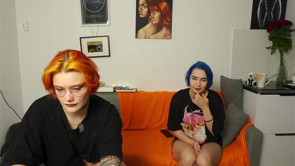fox_and_dog Live Sex September 15, 2026