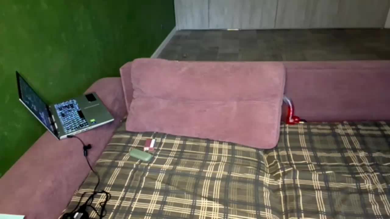 velvet_evelyn Live Sex September 15, 2026