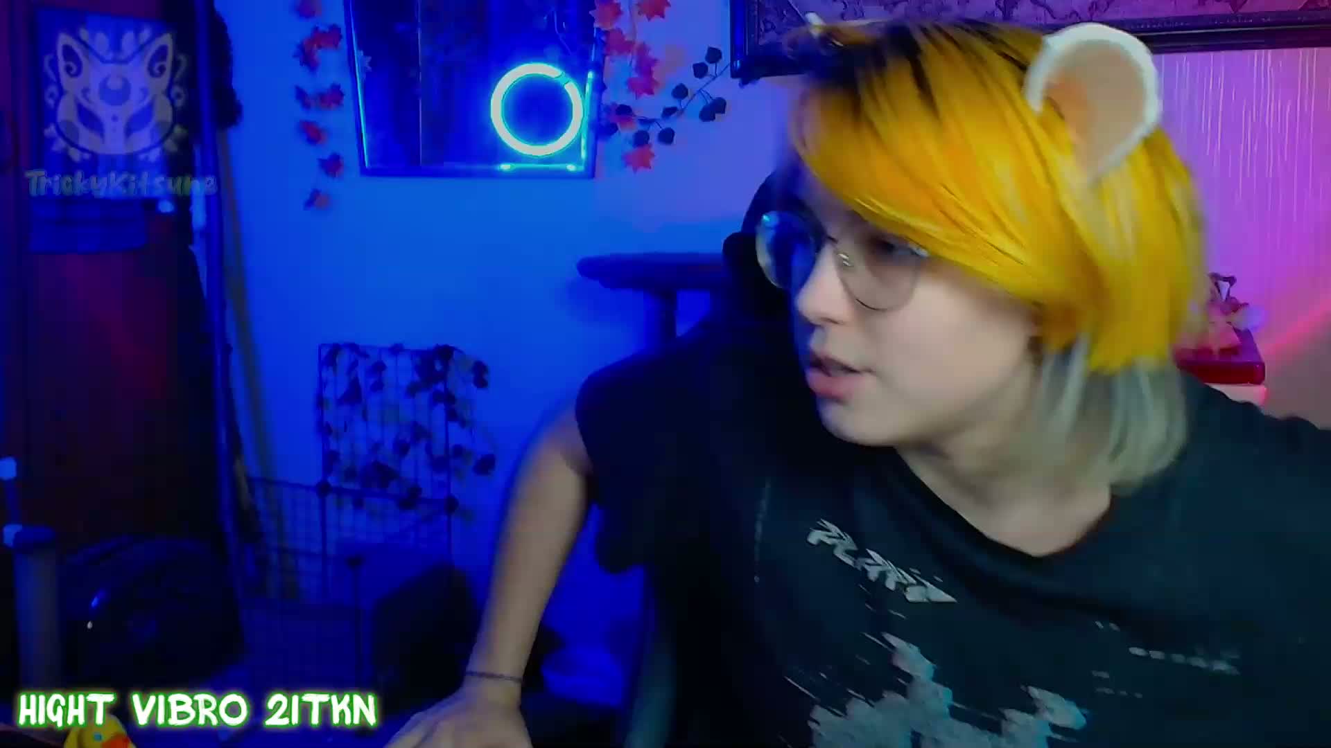 Tricky_Kitsune Live Sex September 15, 2026