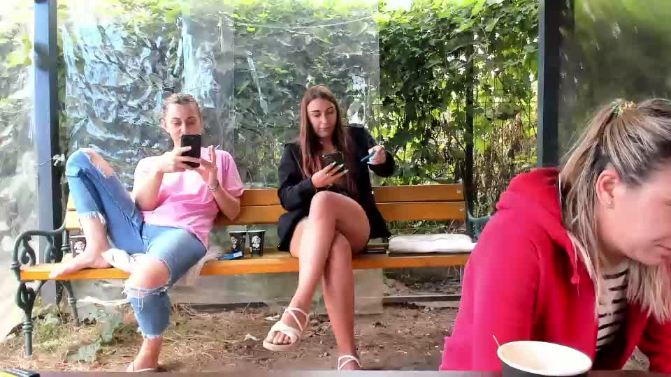 squirt_bunny77 Live Sex September 15, 2026