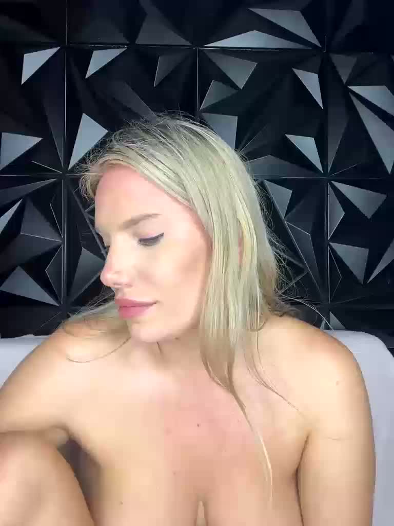 LYALYAtop Live Sex September 15, 2026