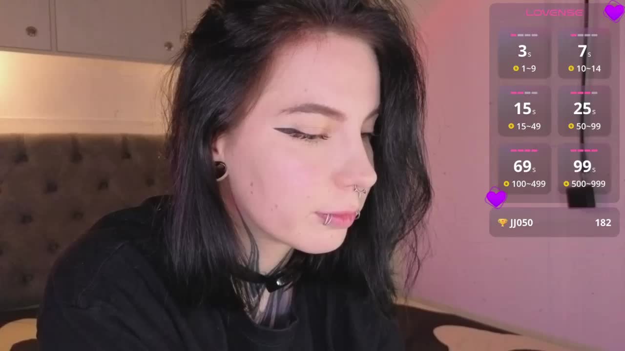 Vivi-Squirrel Live Sex September 15, 2026
