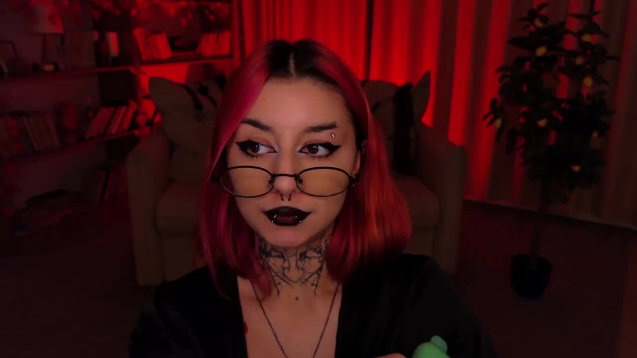 MistressMarcelline Live Sex September 16, 2026