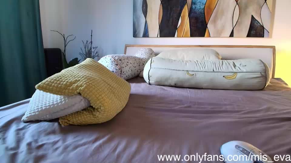 mis_eva Live Sex September 16, 2026