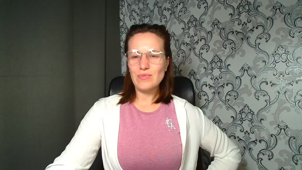 BellaKisss1 Live Sex September 16, 2026