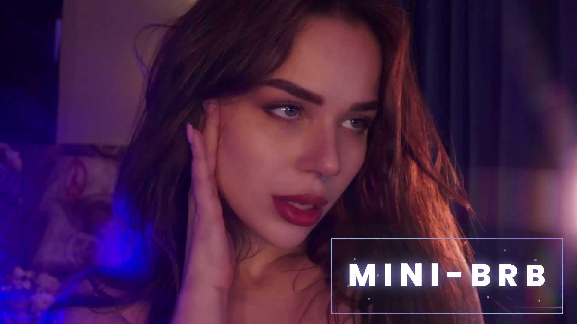 MiniNika Live Sex September 16, 2026