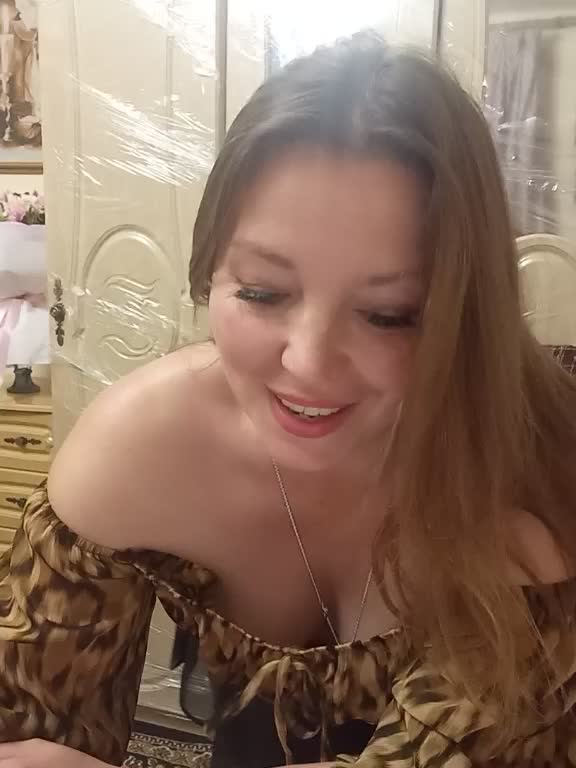 VselenaSun402 Live Sex September 16, 2026