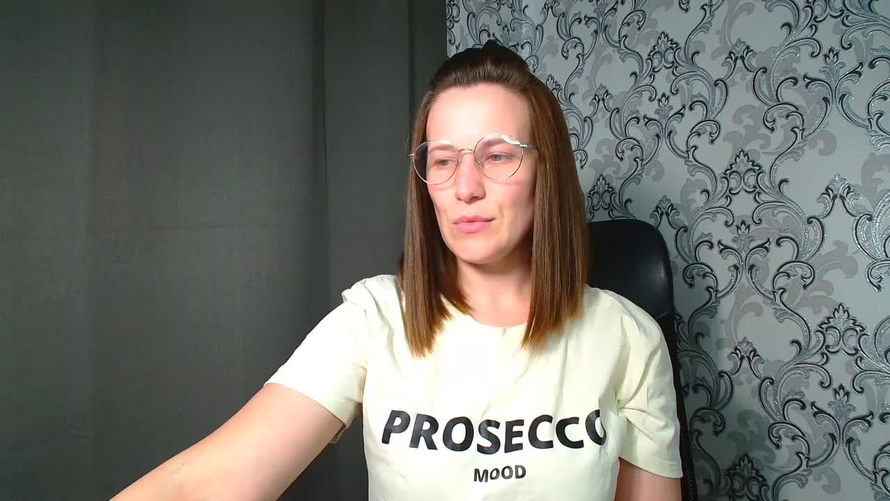 BellaKisss1 Live Sex September 16, 2026