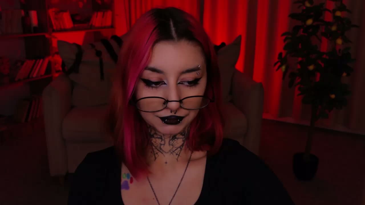 MistressMarcelline Live Sex September 16, 2026