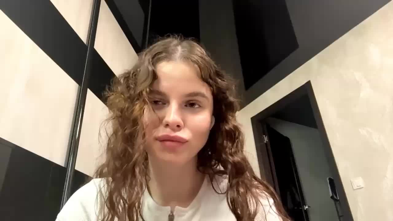 KatriceSarcone Live Sex September 16, 2026