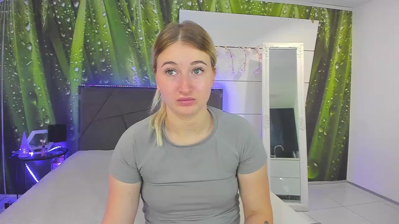 HollyTaillor Live Sex September 16, 2026