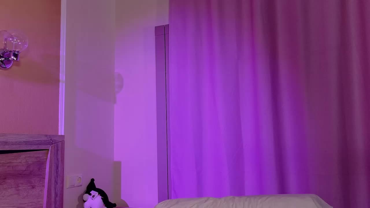 bloomsakura Live Sex September 17, 2026