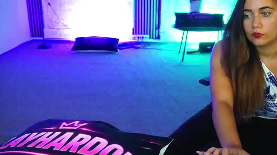 viola_054 Live Sex September 17, 2026